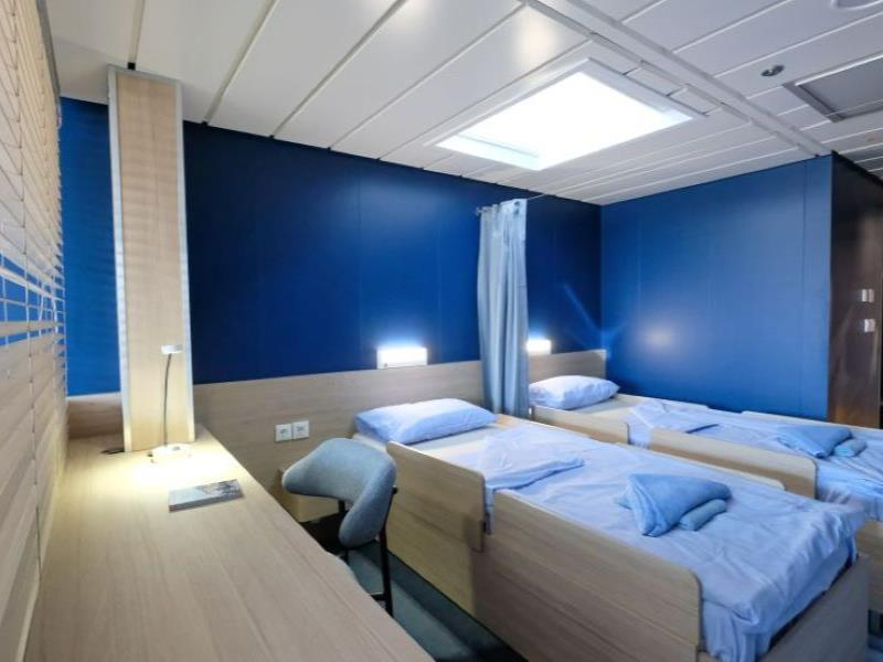 Neoliner Origin - cabine 1