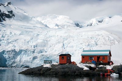 © Mathieu Gesta / Compagnie du Ponant - Antarctique Antarctique