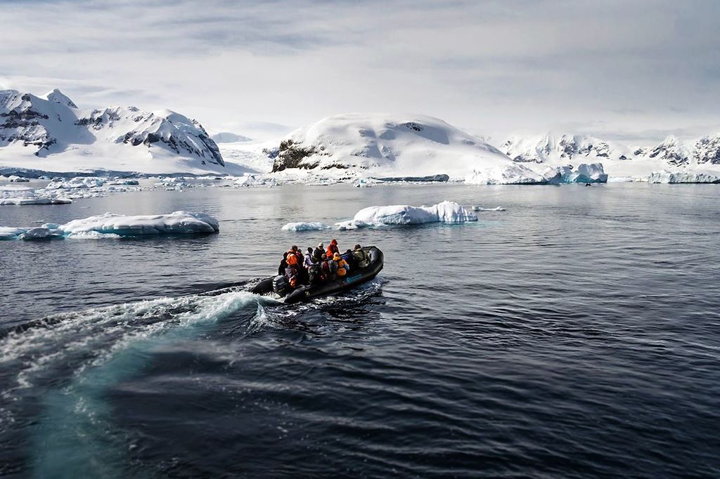 Image Croisière expédition Antarctique - Mer de Weddell - Iles Sandwich du sud - Terre de la Reine Maud