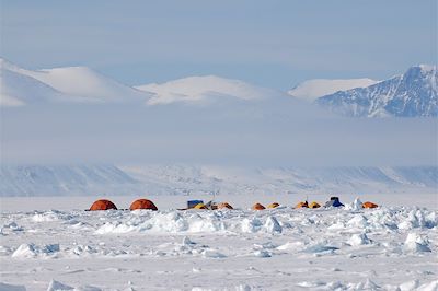 © Charles Frobisher - Campement - Nunavut - Canada Campement - Nunavut - Canada