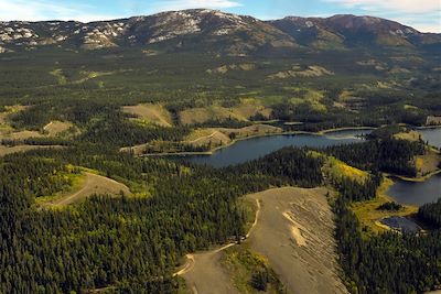 Vue aérienne d'un lac - Yukon - Canada