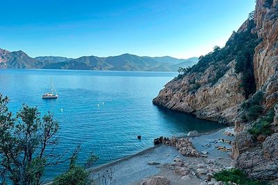 © Guillaume Folliot de Fierville - Plage de Ficaghjola - Piana - Corse - France Plage de Ficaghjola - Piana - Corse - France