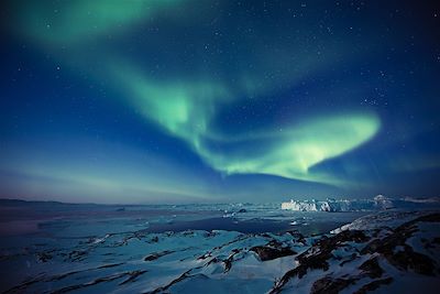 Aurores et icebergs