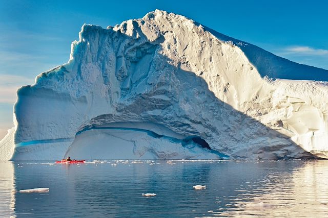 Iceberg : Calotte glaciaire et icebergs de la baie de Disko Voyage Calotte glaciaire et icebergs de la baie de Disko