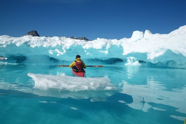 Voyage Raid en kayak au royaume des glaces
