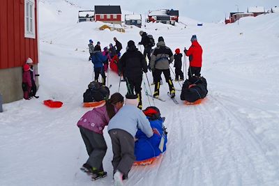 Arrivée dans la ville de Kulusuk - Groenland