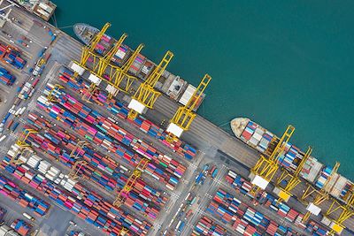 Vue aérienne d'un port industriel - Pays-Bas