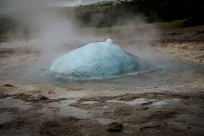 © Michel Candoni - Geysir - Région du Suðurland - Islande Geysir - Région du Suðurland - Islande