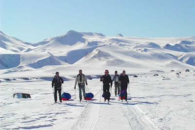 © Ferdakompaniid - Raid des volcans à ski - Islande Raid des volcans à ski - Islande