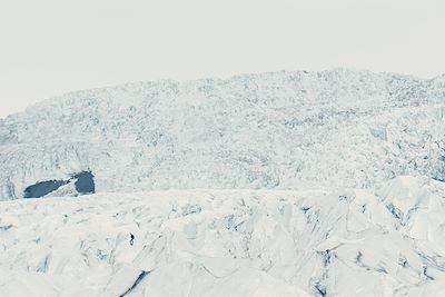© Max Woxberg - Explorations des glaciers en Islande - Svinafellsjokull Explorations des glaciers en Islande - Svinafellsjokull