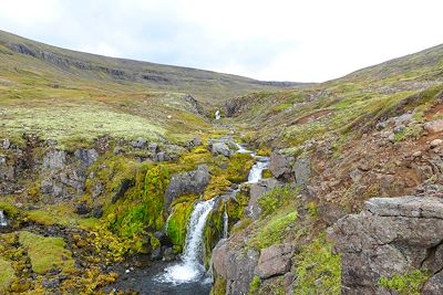 Cascade - Islande