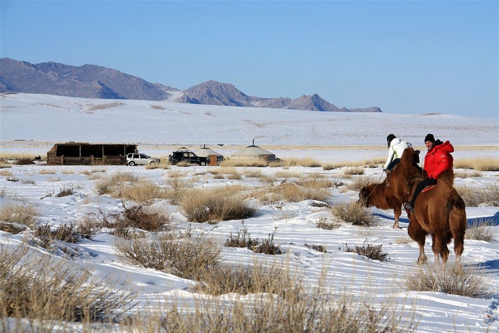Voyage Immersion nomade, entre dunes et steppes enneigées 1