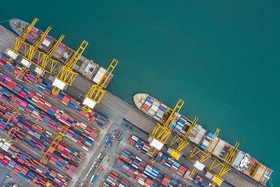 Vue aérienne d'un port industriel - Pays-Bas