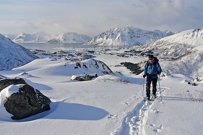 Raquettes à Småtindan -  Îles Lofoten - Norvège