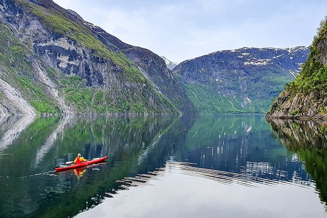Voyage Kayak et randonnées dans le Hjørungfjord