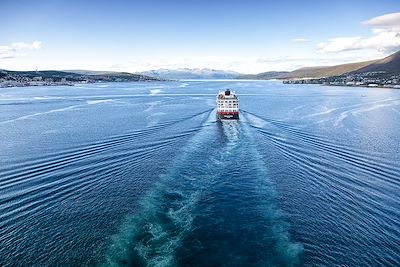 L'Express Côtier au départ de Tromso - Norvège