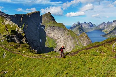 Randonneur - Lofoten - Norvège