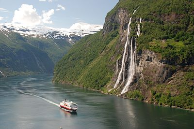 © Hurtigruten - Geiranger - Norvège Geiranger - Norvège