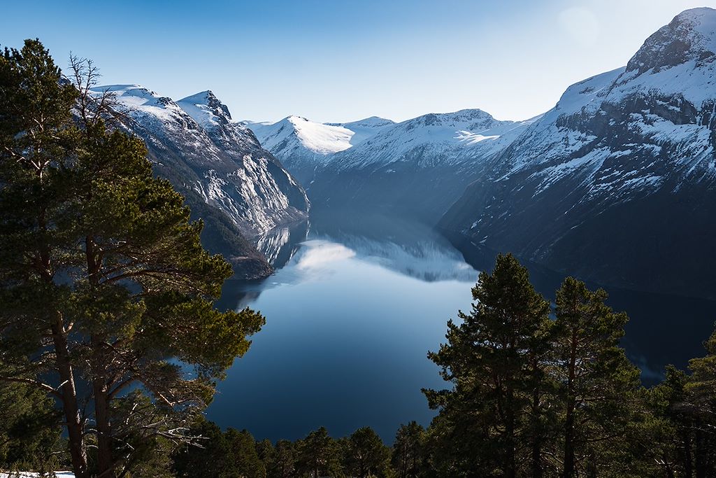 Image Ski de randonnée - Alpes de Sunnmøre - entre fjords et sommets