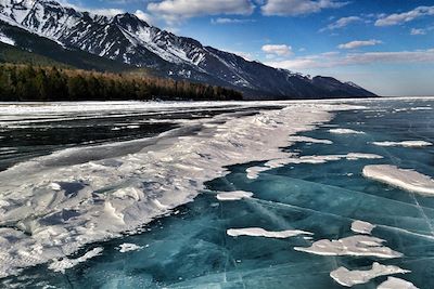 Au bord du lac Baïkal - Russie