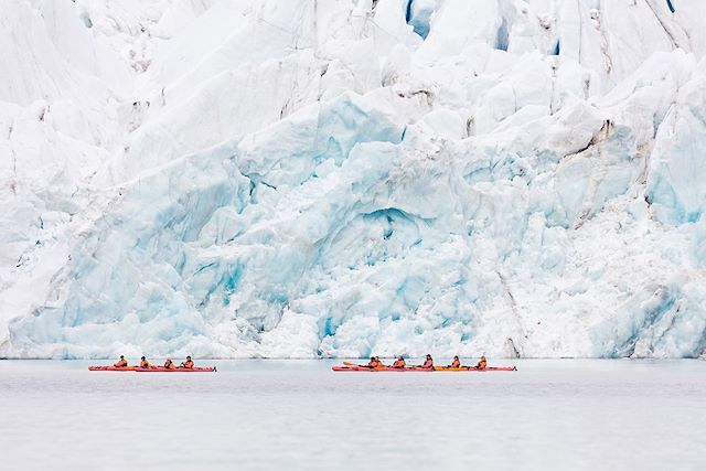 Voiliers : En kayak sur les rives de l'océan glacial arctique Voyage En kayak sur les rives de l'océan glacial arctique