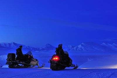 Sortie en motoneige au Spitzberg 