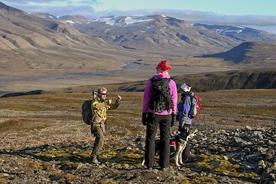 © Spitsbergen Travel - Randonnée au Spitzberg - Norvège Randonnée au Spitzberg - Norvège
