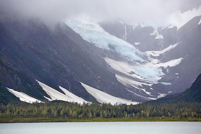  Alaska, lac Portage - glacier