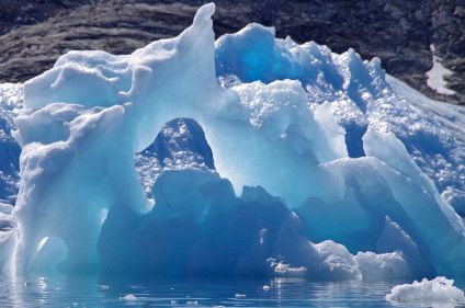 Icebergs et aurores boréales dans l'objectif