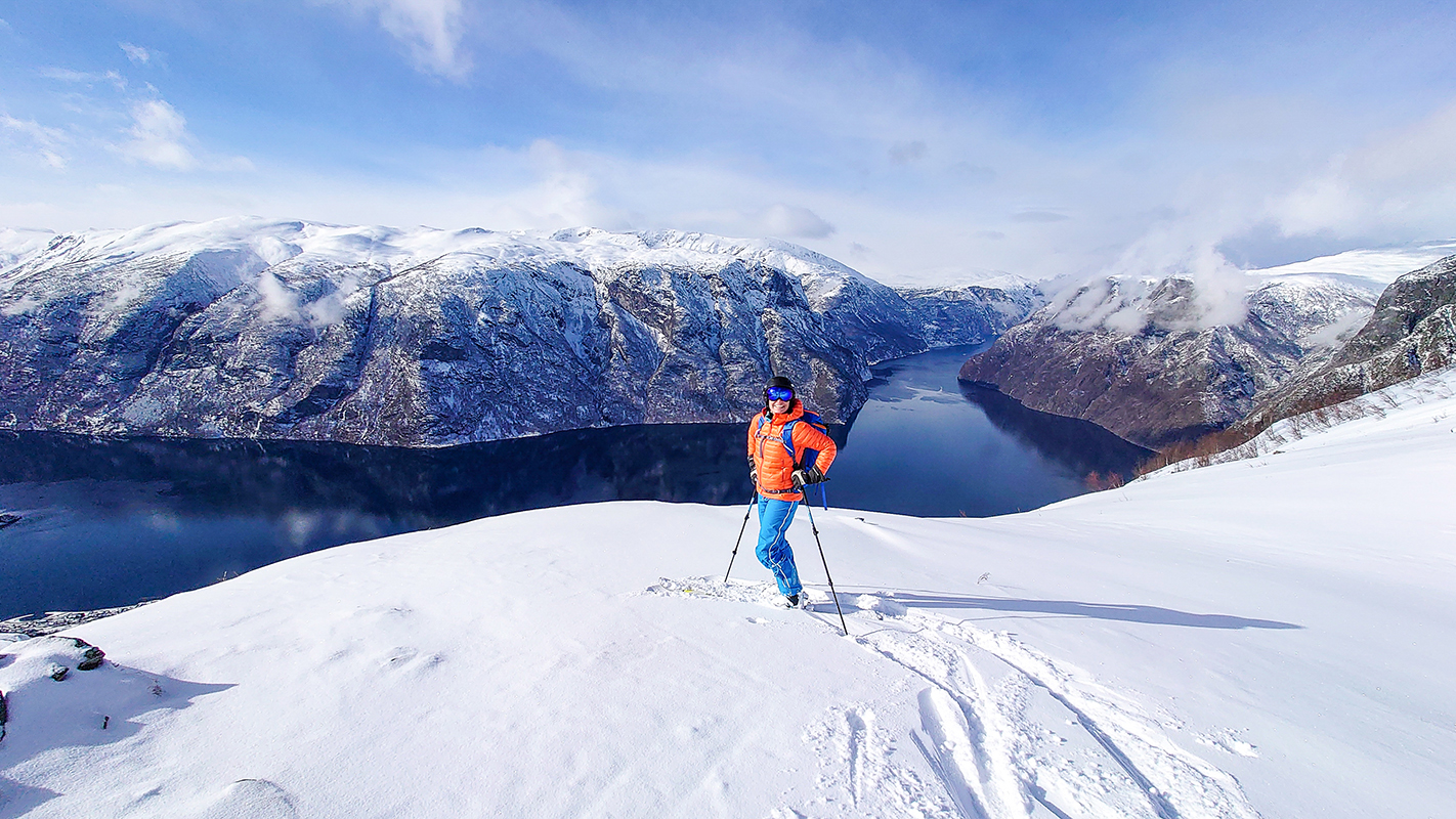 Ski de randonnée avec vue sur Sognefjord ©Edwige Carron