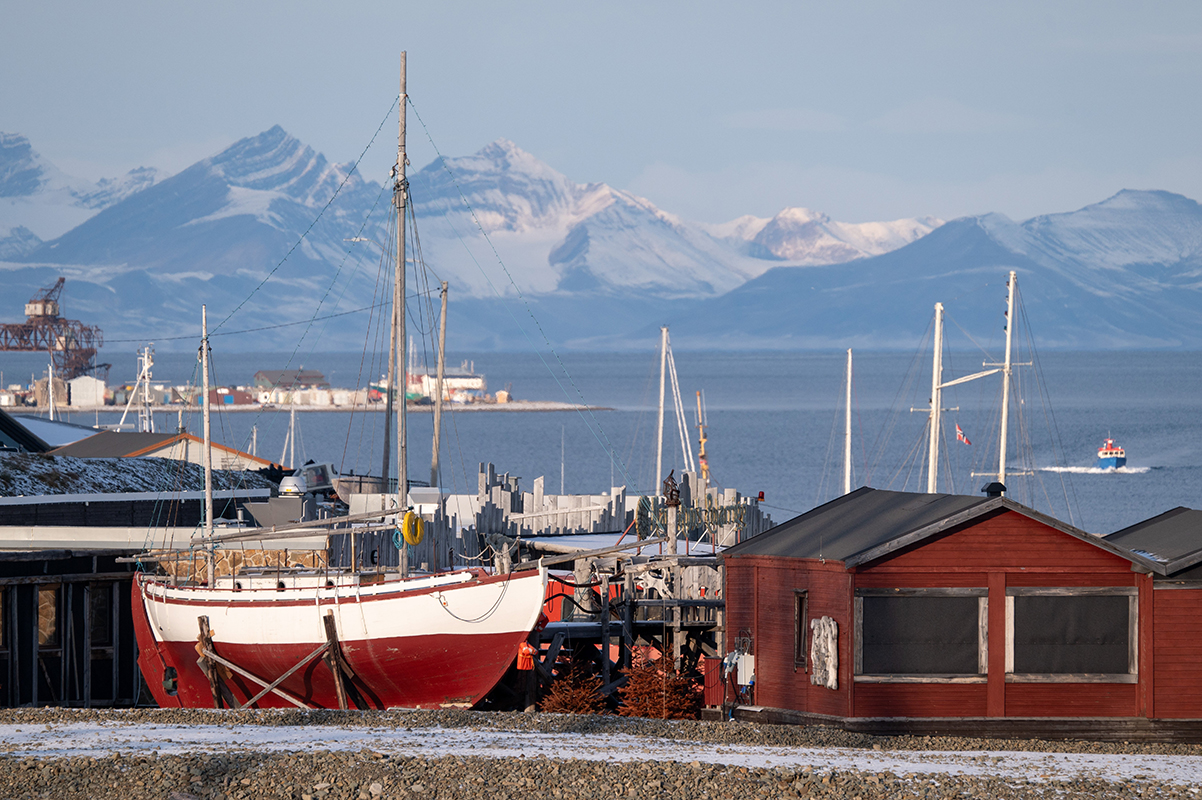 Bateaux au port d'Isfjord ©Sebastian_Kahnert_ZUMA_Press_REA